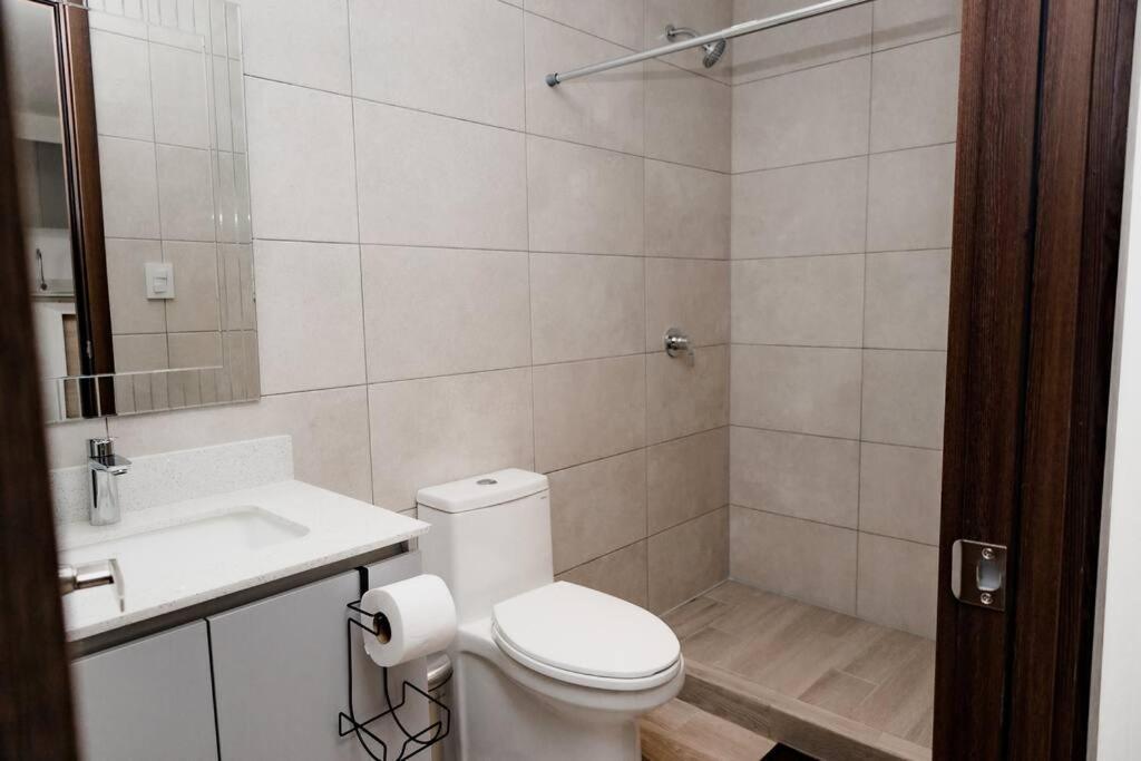Apartamento De Lujo En Zona 10 Ciudad Guatemala Eksteriør billede